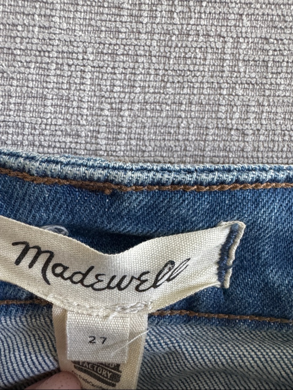 Madewell Button-Front Mini Denim Skirt in Blue-see flaw - Picture 2 of 7